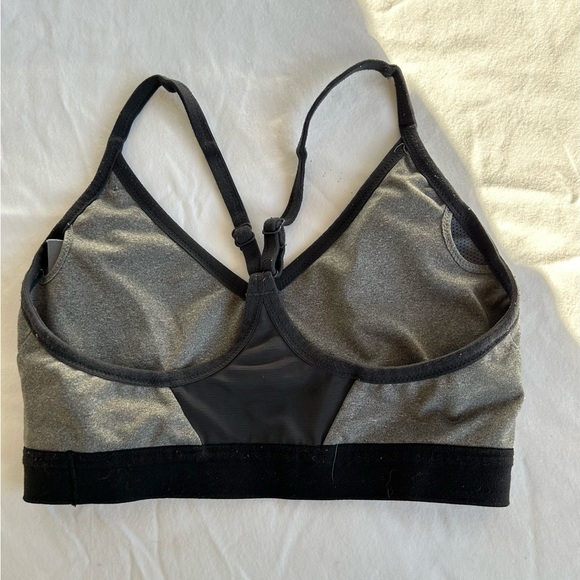 🟣 Nike Dri-Fit Sports Bra - Picture 2 of 3